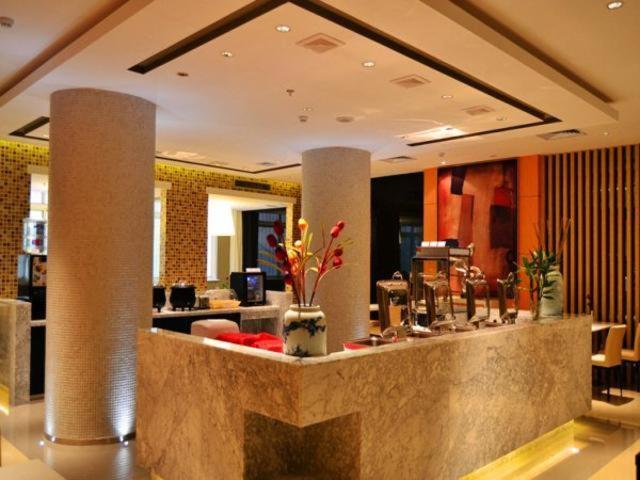 Jinjiang Inn Select Jinan Baotuquan Extérieur photo